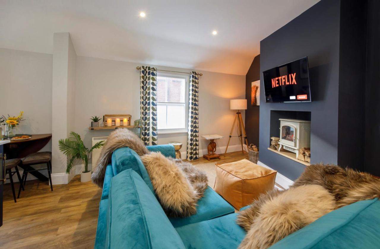 The Holgate Snug Apartment Йорк Екстериор снимка